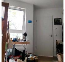 Zimmer unmöbliert für Studenten in WG August bis Oktober - Berlin Steglitz-Zehlendorf