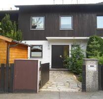Stilvolle 1 WG-Zimmer im Haus mit Balkon und EBK in Sauerlach