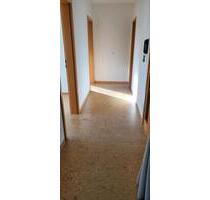 3 Zimmer Wohnung, Balkon, Kellerraum - Mühlacker