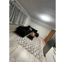 Schöne 2 Zimmer Wohnung (Dachgeschoss) - Hochdorf-Assenheim