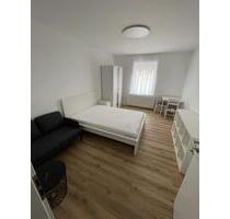 Möbeliertes WG Zimmer in 3er WG - Stuttgart Stuttgart-Ost