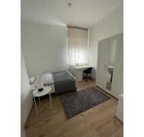 1-Zimmer in Wohngemeinschaft - 650,00 EUR Kaltmiete, ca.  12,00 m² in Frankfurt am Main (PLZ: 60386) Fechenheim