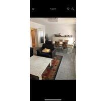 2 Zimmer Wohnung - 600,00 EUR Kaltmiete, ca.  70,00 m² in Solingen (PLZ: 42651)