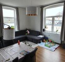 tolle 4-Zimmer Wohnung mit EBK, Kamin, 2 Bädern Keller Stellplatz - Gülzow-Prüzen