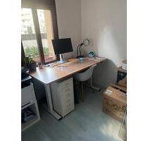 Zimmer in 2er WG - 600,00 EUR Kaltmiete, ca.  90,00 m² in Karlsruhe (PLZ: 76131) Innenstadt-Ost