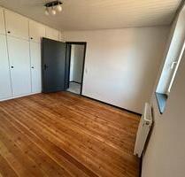 3 Zimmer Wohnung mit 2 Balkonen und Garten - Herschweiler-Pettersheim