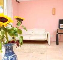 Möbliertes 1 Zimmer Apartment mit Terrasse - Wiesbaden Südost