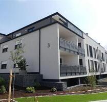 2 Zimmer Wohnung mit Balkon ! - 680,00 EUR Kaltmiete, in Neukirchen vorm Wald (PLZ: 94154)