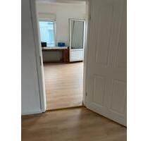 Frisch sanierte 4 Zimmer Wohnung in Stuttgart- Bad Cannstatt