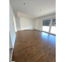 Moderne 3,5-Zimmer Obergeschoss-Wohnung in Klingenberg Röllfeld - Klingenberg am Main