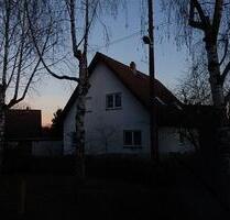 Wohnung im Grünen 2 Zimmer + Bad + Garten+ im sauberen 2 Fam.Haus - Berlin Treptow-Köpenick