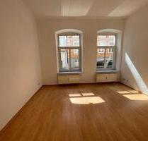 Severinstraße - 72 m² große 3- Zimmer -Wohnung mit Einbauküche - Schwerin