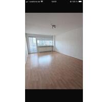 Schöne 1 Zimmer Wohnungen mit Küche & Balkon - Kassel Nordshausen