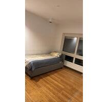 WG ZIMMER1 - 650,00 EUR Kaltmiete, in Nürnberg (PLZ: 90453) Holzheim