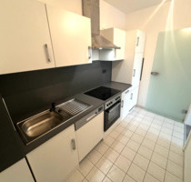 Attraktive 2 Zimmer Wohnung in Dresden | BALKON + EBK + TG