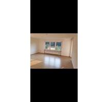 3 Zimmer Wohnung in Bad Berneck mit Stellplatz - Bad Berneck im Fichtelgebirge