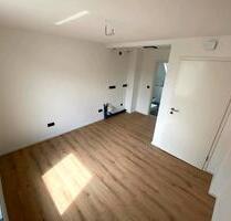 kernsanierte 2 Zimmer Wohnung - 1.090,00 EUR Kaltmiete, in Frankfurt am Main (PLZ: 60388) Bergen-Enkheim