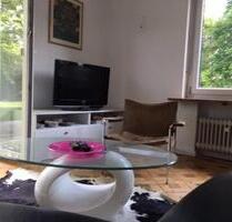 Schönes Zimmer in Villa mit Garten und Pool - München Pasing-Obermenzing