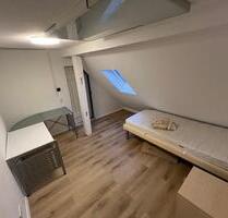 Möbliertes WG-Zimmer in zentraler & ruhiger Lage – Künzelsau