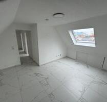 3 Zimmer Dachgeschoss Wohnung - 600,00 EUR Kaltmiete, in Geislingen an der Steige (PLZ: 73312)