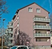 Großzügige 2 Zimmer Wohnung im 3. OG links - Stuttgart Bad Cannstatt