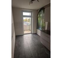 Schöne 3 Zimmer Wohnung 83,9 qm + Balkon in Diemitz Halle - Halle (Saale) Büschdorf