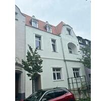 Neu sanierte 4-Zimmer Wohnung im DG nahe Wasservirtel auch WG mög - Duisburg Duisburg-Mitte