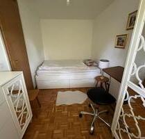 WARM inkl. WLAN - liebevoll möbeliertes Zimmer in optimaler Lage - München Berg am Laim