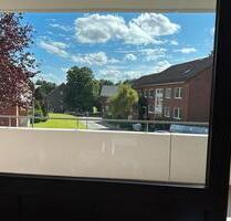 Helle 2,5 Zimmer Wohnung 69,2qm Hochparterre Südausrichtung - Glinde