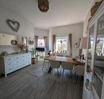 Lichtdurchflutete 5-Zimmer Wohnung mit Garten Highspeed Internet - Krakow am See