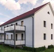 Modern möbliertes WG-Zimmer in 3-Zi-Wohnung mit 350QM Garten in Nauen-Berge