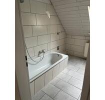 Moderne 2-Zimmer Wohnung im 1 OG mit Balkon - Bienenbüttel