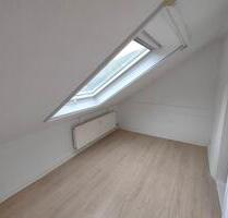3 Zimmer und Wintergarten + Balkon in zentraler 5-er WG für ein Pärchen oder 2 Einzelpersonen - Marburg