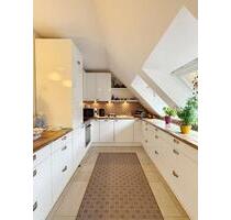 Stilvolle 2,5-Zimmer-Wohnung in zentraler Lage von Viernheim!