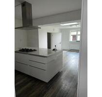 Großzügige 3 Zimmer Wohnung mit großem Garten - Breiholz
