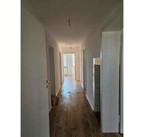 4 Zimmer Wohnung Erdgeschoss Gartenanteil Garage Mietwohnung - Kelheim