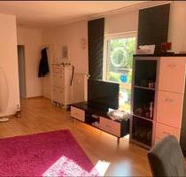 2 Zimmer Wohnung + Balkon zzg. Stellplatz, nähe Rheydt Markt - Mönchengladbach Süd