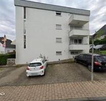 Möblierte 1 Zimmer Wohnung mit Balkon und Stellplatz (Riederich)