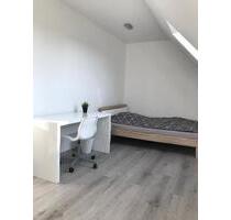 Biete ein Zimmer in einer Mädchen-WG - Hannover Bothfeld-Vahrenheide