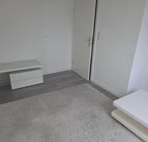 Wohlfühl-Zimmer in frisch renovierter Frauen-WG – Leipzig Südost