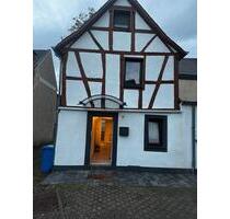 Wohnung Haus 2,5 Zimmer K B, wg geeignet, Metternich - Waldesch