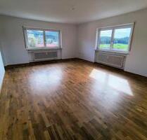3 Zimmer Wohnung - 600,00 EUR Kaltmiete, ca.  100,00 m² in Zwiesel (PLZ: 94227)
