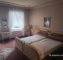 Schöne 6 Zimmer Wohnung im Center von Bedburg