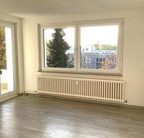 Helle und sanierte 3 Zimmer-Wohnung mit Balkon in Baumheide - Bielefeld Heepen