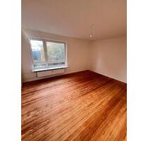 Sanierte 2 Zimmer Wohnung im Herzen von Wellingdorf. - Kiel Ellerbek