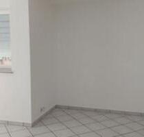 Schöne 2 Zimmer Single Wohnung - 400,00 EUR Kaltmiete, ca.  57,00 m² in Brechen (PLZ: 65611)