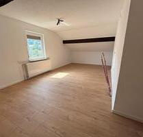 3 Zimmer Wohnung DG Miltenberg - 690,00 EUR Kaltmiete, in Miltenberg (PLZ: 63897)
