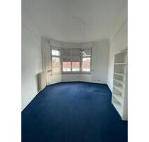 WG-Zimmer in zentraler Lage - 520,00 EUR Kaltmiete, ca.  145,00 m² in Karlsruhe (PLZ: 76131) Innenstadt-Ost