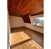 Sonnige 4-Zimmer Wohnung, 105qm in Uhingen