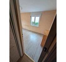 3 Zimmer 95 m2 900€ kalt - 900,00 EUR Kaltmiete, in Stetten am kalten Markt (PLZ: 72510)